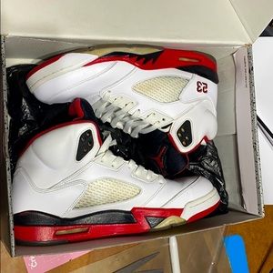 White/Fire Red-Black Air jordan 5 retro